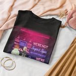 Gepersonaliseerd We're Not Sugar and Spice and Everything Nice We're Sage and Hood and wish a Muf T-shirt Besties Gift Sport