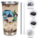 Cadeau d'anniversaire personnalisé pour un couple, assis près du feu de camp et buvant 20oz Tumbler Birthday Birthday Present Anniversary Gift for Cou