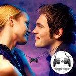 Collier Couple Personnalisé avec Initiales Gravées en Forme de Console de Jeux Pendentif Magnétique Cadeau St-Valentin Anniversaire pour Couple Joueur