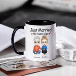 Henkilökohtainen juuri naimisissa monta vuotta sitten Valkoinen ja väri sisällä keraaminen muki Ystävänpäivä Syntymäpäivä pari lahja