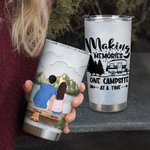 Famiglia personalizzata che crea ricordi in campeggio Citazioni 20 oz Tumbler Anniversary Gift per uso quotidiano