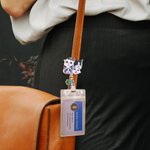 Personalizada Pintura Estilo Pet Retrato Insignia Carrete con Glitter Paw Print Charm para Veterinario Enfermera Pet Lover Regalo