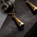 Personalizado Iris Flor Pendientes con Gota Inicial Negro Estilo de la boda cuelgan Iris Pendientes de circón para la dama de honor Mujeres Chica Joye