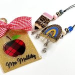 Gepersonaliseerde Glitter Luipaard Print Pencil Apple Regenboog kralen sleutelkoord en tas Tag Set terug naar school Waardering Gift voor leerkracht