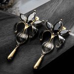 Personalizado Iris Flor Pendientes con Gota Inicial Negro Estilo de la boda cuelgan Iris Pendientes de circón para la dama de honor Mujeres Chica Joye