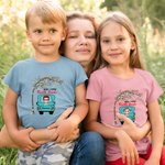 Gepersonaliseerde vrachtwagen met kindernaam hier kom ik T-shirt voor kleuterschool basisschool terug naar school Gift