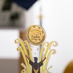 Veilleuse LED personnalisée avec base en bois Ornement souvenir Cadeau pour les diplômés de l'université ou de l'école secondaire