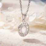 Personalised Vintage Moonstone Necklace with Engraved Text Mother's Day Anniversary Birthday Gift for Girlfriend Mother Wife Best Friend