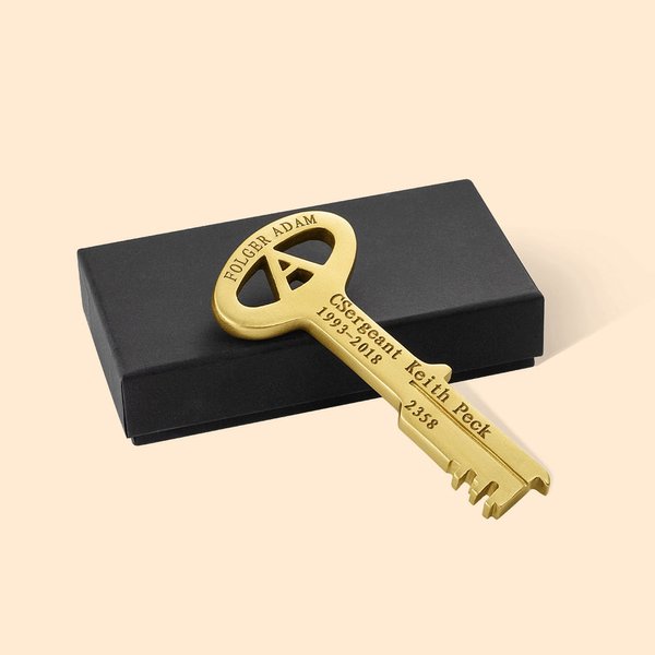 Personalized Simulation Prison Key Jail Cell Replica Key with Box Creative Decor Retirement Gift for Prison Guard Corrections Officer