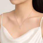 Collar personalizado hecho a mano alfabeto inicial con el encanto del corazón Tiny para novia Dama de honor Amigos Joyería Día de la Madre Día de San 