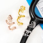 Personalizada Nacimiento Flor Estetoscopio etiqueta de identificación con el nombre de Agradecimiento Graduación Regalo para la enfermera Médico Personal