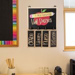 Segno personalizzato del corridoio dell'insegnante Lavagna di legno Giorno dell'insegnante Apprezzamento Ritorno a scuola Regalo per l'insegnante collega