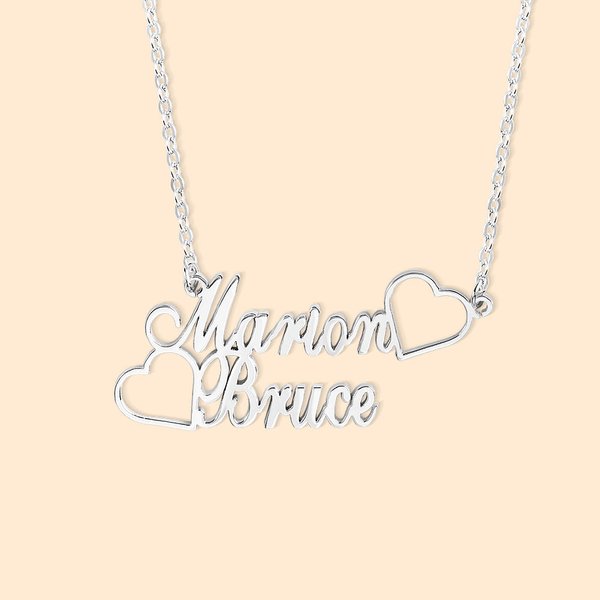 Collana personalizzata con due nomi e due cuori d'amore Festa della mamma Compleanno Regalo di San Valentino per le donne Ragazze