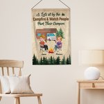 Bandera de jardín personalizada Let's Sit by the Campfire and Watch People Park Their Campers Regalo para parejas de camping