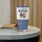 Henkilökohtainen Jeans Style Olemme enemmän kuin Besties Hyvä ystävä 30oz Vacuum eristetty Tumbler Syntymäpäivä Christmast lahja Bestiesille