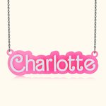 Collier avec Prénom Personnalisé Style Poupée Fille Bijoux en Acrylique Rose et Blanc Cadeau Anniversaire Saint-Valentin pour Elle