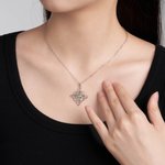 Personalizada de plata de ley Brujas Nudo Collar con Moonstone o Birthstone Celtic Cruz Bruja Joyería Navidad Halloween Regalo para las mujeres