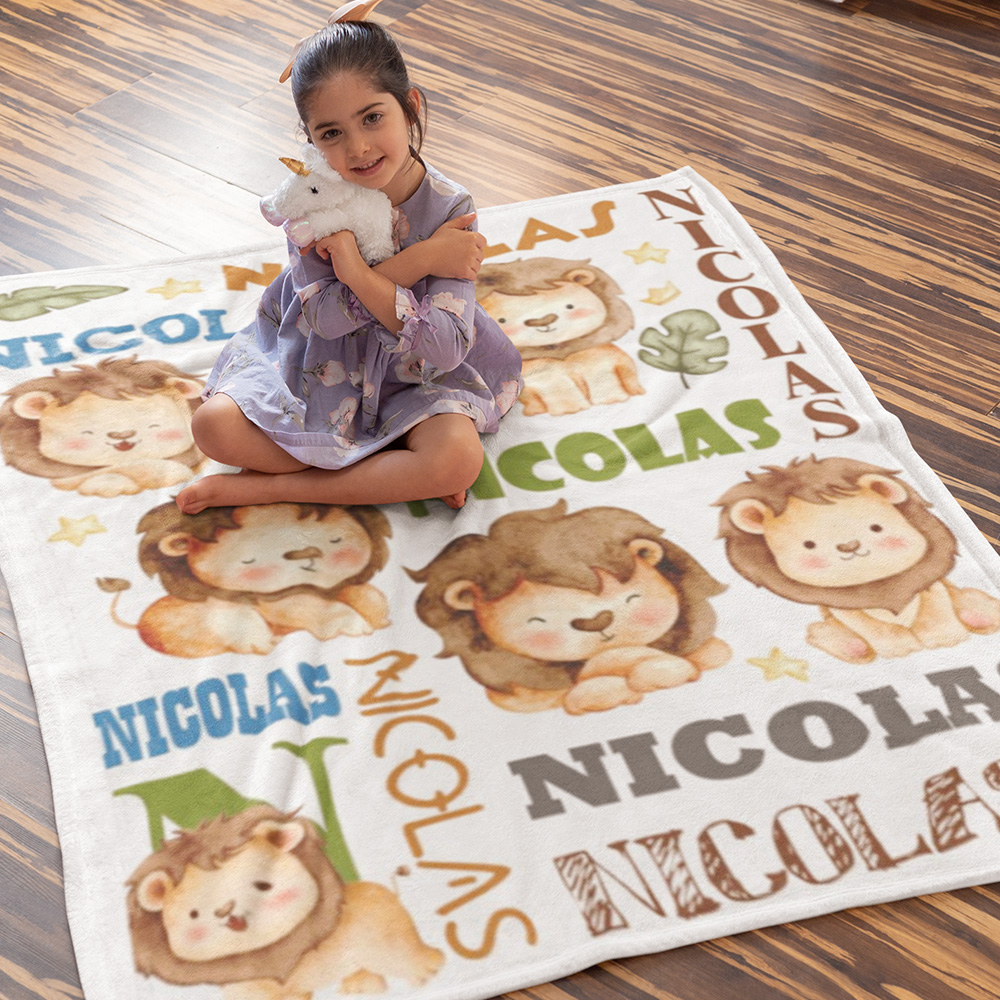 Couverture douce Lion personnalisée avec nom Cadeau d'anniversaire pour enfant