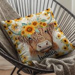 Personalizado lindo girasol Highland Cow Throw Pillow Home Decor con nombre Cumpleaños Regalo de Navidad para la familia Highland Cow Lover