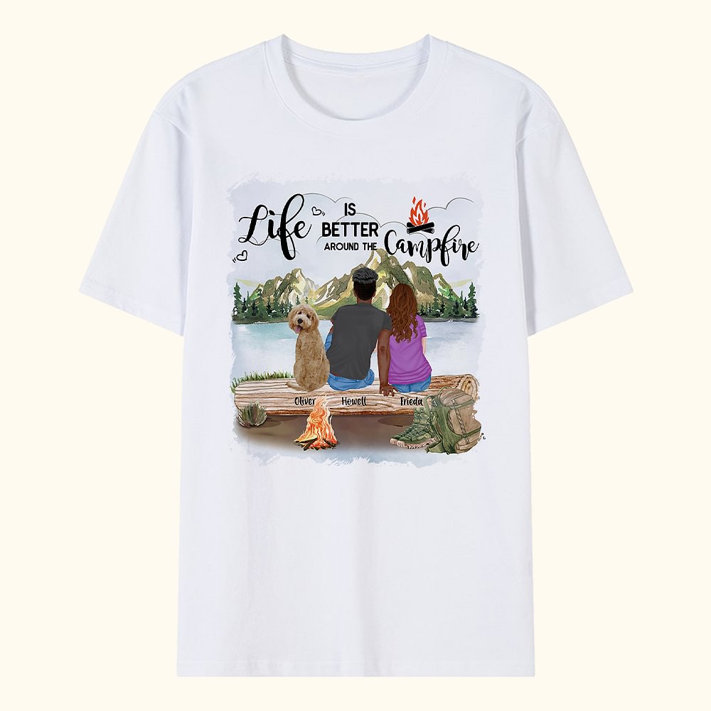 T-shirt adulte et T-shirt enfant personnalisés Life Is Better Around The Campfire (La vie est plus belle autour du feu de camp) Cadeau d'anniversaire