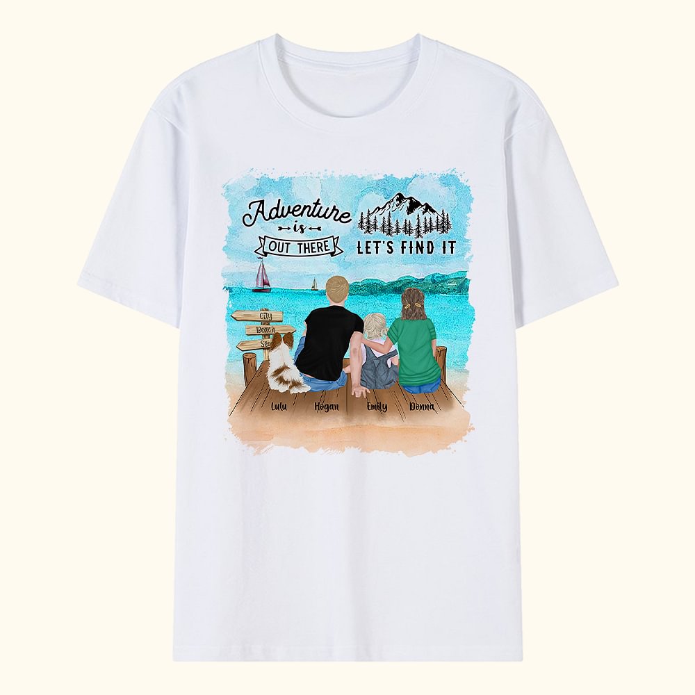 T-shirt personnalisé Adventure Is Out There (L'aventure est là) pour enfant Cadeau d'anniversaire de Noël pour la famille