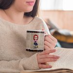 Tasse en céramique personnalisée Just One More Chapter blanc et couleur à l'intérieur Cadeau d'anniversaire pour lectrice Amoureuse des livres