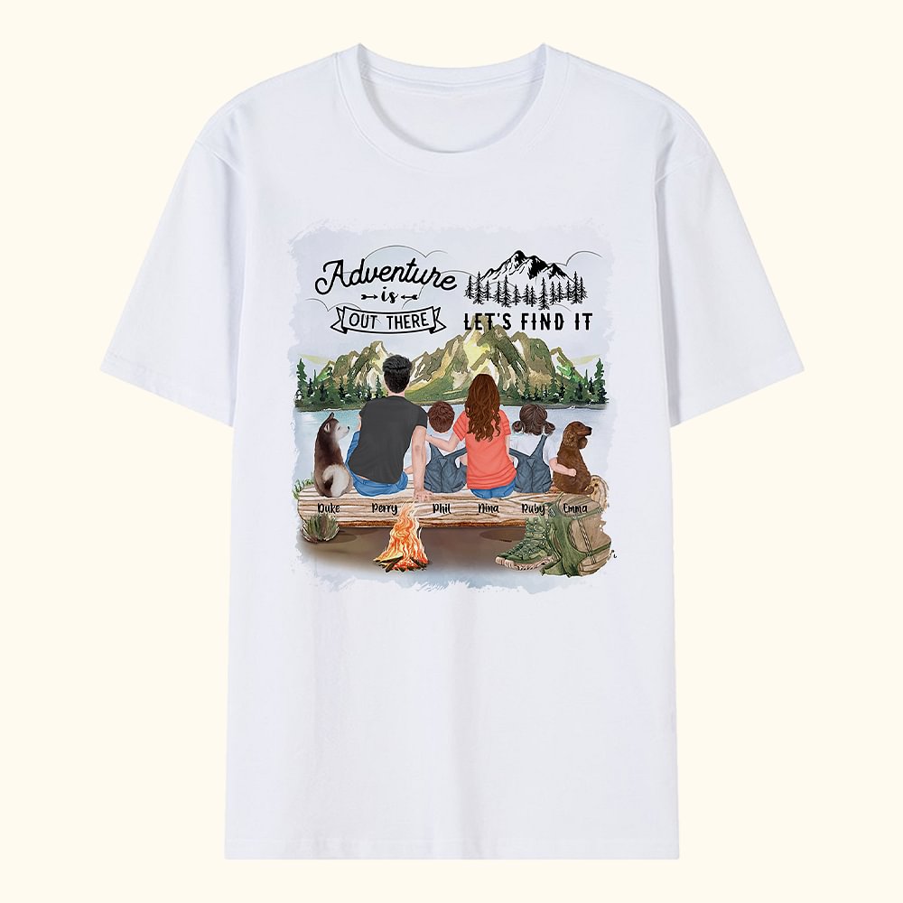 T-shirt adulte et T-shirt enfant personnalisés Adventure Is Out There Let Us Find It Cadeau de Noël Cadeau d'anniversaire Cadeau pour la famille