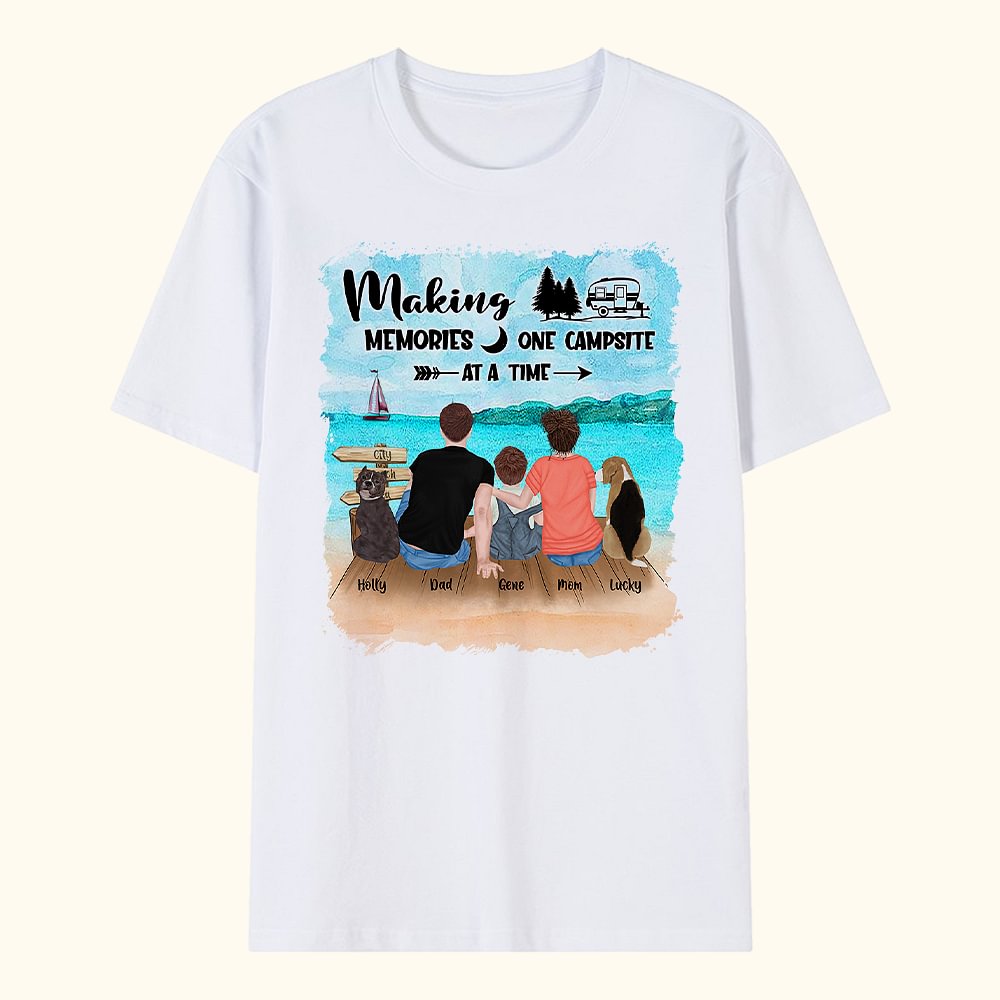 Personnalisé Making Memories One Campsite At A Time T-shirt adulte et T-shirt enfant Noël Anniversaire Cadeau pour la famille