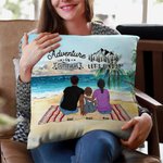 Taie d'oreiller personnalisée Plage Camping Adventure Is Out There Let's Find It Cadeau d'anniversaire Cadeau de Saint-Valentin