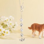 Pendentif Patte de Chien Personnalisé avec 1-12 Initiales Gravées Cadeau Commémoratif pour Amoureux de Chien