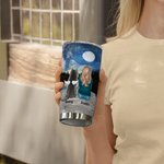 Henkilökohtainen Life Is Better with Fur Baby 20 oz ruostumattomasta teräksestä valmistettu lasipullo, jossa on nimi Täydellinen syntymäpäivä koiran ystäville