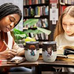 Gepersonaliseerde Just A Girl Who Loves Books 12oz Wine Tumbler Reading Gift Kerstcadeau Verjaardagscadeau voor boekenliefhebbers