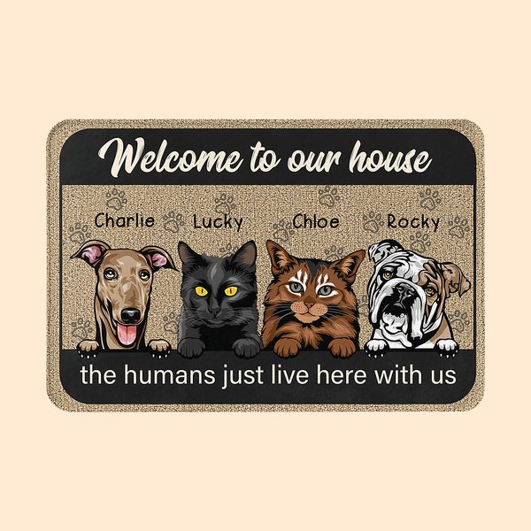 Personlig Välkommen till mitt hus Människorna bor bara här med mig Dörrmatta Julklapp för katt hundälskare