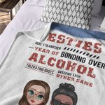 Manta personalizada para las mejores amigas Por un año más de amistad con alcohol Ideas para regalar a la mejor amiga