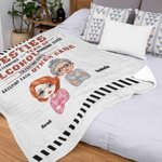 Personalisierte Hier ist ein weiteres Jahr der Bindung über Alkohol Fleece-Decke Sherpa-Decke Geburtstag Weihnachtsgeschenk für beste Freundin