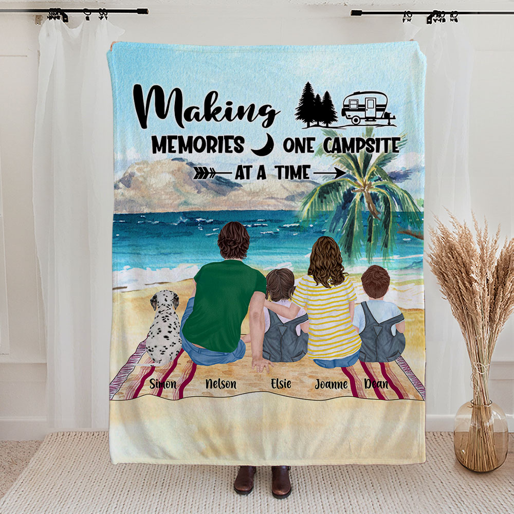 Couverture personnalisée "Making Memories One Campsite At A Time" Cadeau d'anniversaire pour Couple Famille Amoureux du Camping