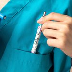 Personalizado Glitter Elemento Médico Bolígrafo Retráctil Bolígrafo Negro Apreciación Regalo para Médico Enfermera