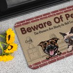 Alfombrilla de puerta personalizada Beware Of Pets The Owners Are Shady As Hell Too Home Decoration Gift for Pet Lover Owner