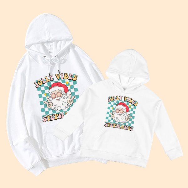 Personlig fargerik søt hettegenser med julenissen i retro juledesign for voksne eller barn julegave