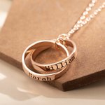Círculos entrelazados personalizado collar de anillos dobles con nombre grabado Día de San Valentín Aniversario de regalo para las mujeres