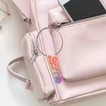 Portachiavi personalizzato di moda arcobaleno con nome e iniziale in acrilico zaino Tag Bag Accessorio regalo di Natale compleanno per bambola rosa Fa