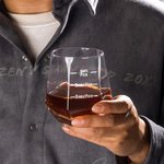 Verres à Whisky Vin Forme de Diamant Verre de Mesure Personnalisé avec Nom Cadeau pour Papa Mari Amateur de Liqueur