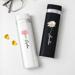 Pilulier de 7 Jours Personnalisé avec Fleur de Naissance Porte-Pilule en PC de Qualité Alimentaire Cadeau Voyage Santé pour Famille Ami