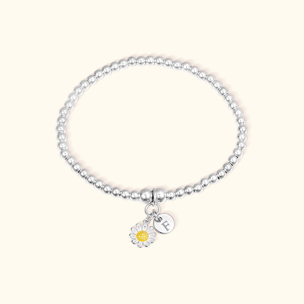 Bracelet perlé personnalisé avec breloque marguerite et initiale gravée Cadeau pour elle Baby Shower