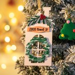 Ornamento in legno personalizzato della casa di Natale con nome, indirizzo e numero civico Decorazione per la casa con cordino Regalo di Natale per la