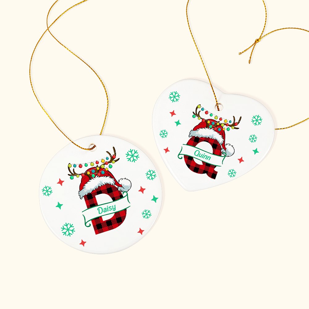Ornement de Noël personnalisé en céramique avec lettre et nom Décoration de l'arbre de Noël Cadeau de bonne année pour la famille et les amis