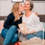 Personalised Dear Mom Acrylic Heart Plaque Warm Message Mother's Day Christmas Desk Home Decor for Mother Grandma