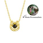 Collier Personnalisé avec Photo de Projection et Je t'aime en 100 Langues Pendentif Forme Fer à Cheval Cadeau Anniversaire pour Femme
