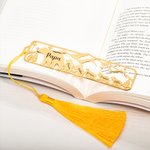 Personalisierte Mama Bär Familie Lesezeichen mit Namen Quaste Lesen Enthusiast Wesentliche Geburtstag Weihnachtsgeschenk für Familie Buchliebhaber