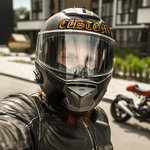 Set di 2 decalcomanie impermeabili per casco Etichetta adesiva per casco Regalo di Natale e compleanno per gli amanti della moto